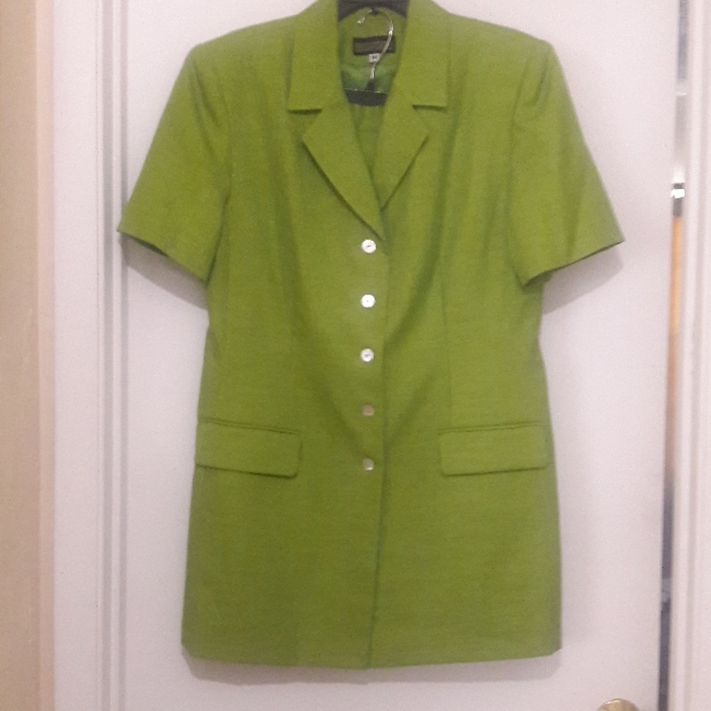 Executive suit